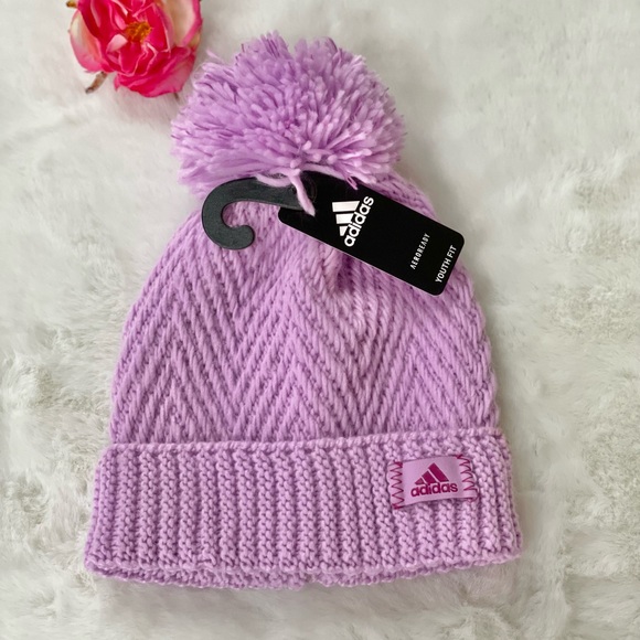 New with tags ADIDAS YOUTH TWILIGHT4 BALLIE LILAC PURPLE KNIT HAT w/POM-POM - Picture 1 of 4